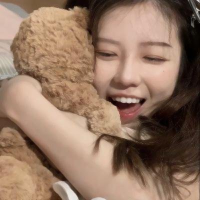 我才不要和人类恋爱呢